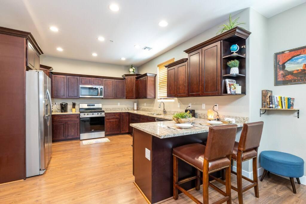 Luxury Downtown Nau Route 66 Snowbowl Holiday home