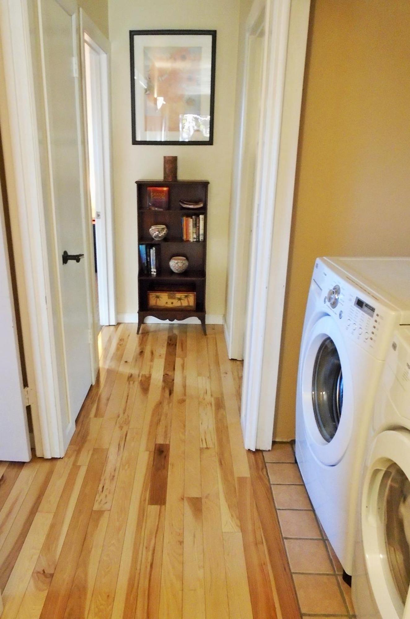 Location! Nature Lovers Getaway - Close To Historic Downtown Holiday home *