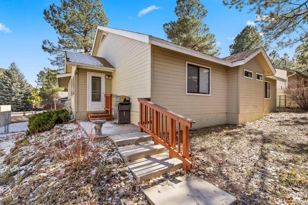 Mountain Getaway - 3 Bedroom 2 Bath Holiday home Flagstaff