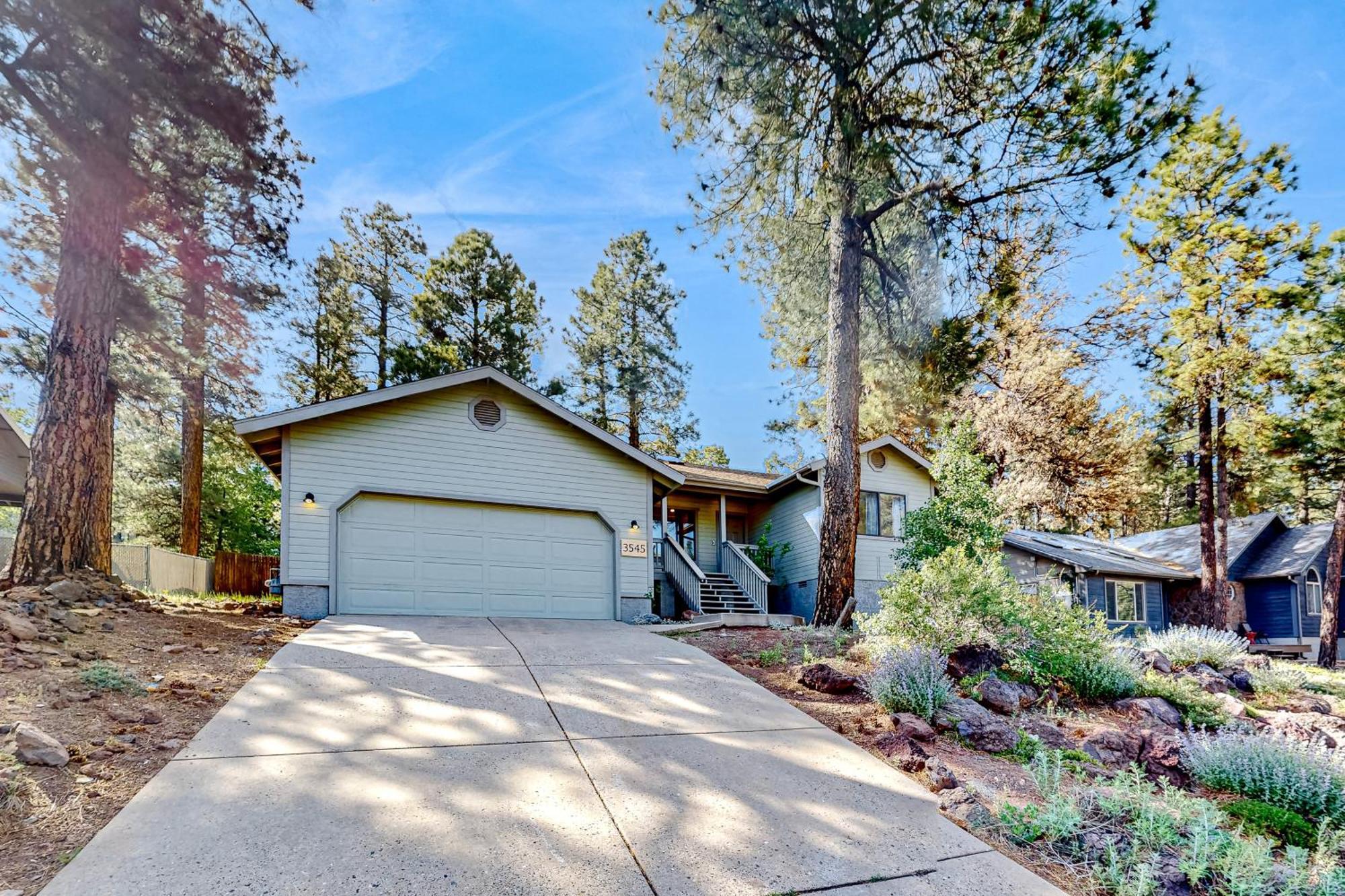 Pine Forest Hideaway Holiday home
