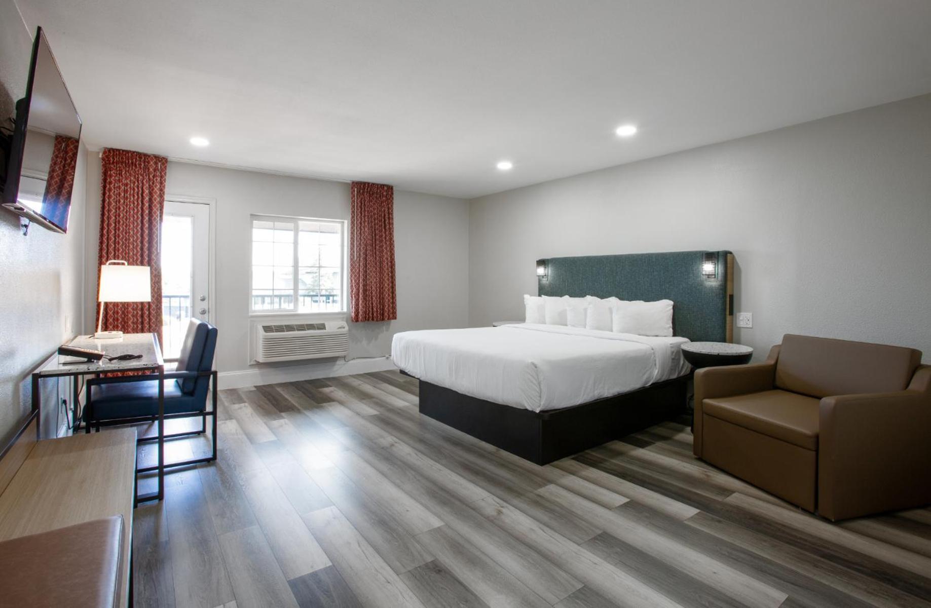 Hotel Elev8 I-40 Exit 198 Butler Ave Flagstaff