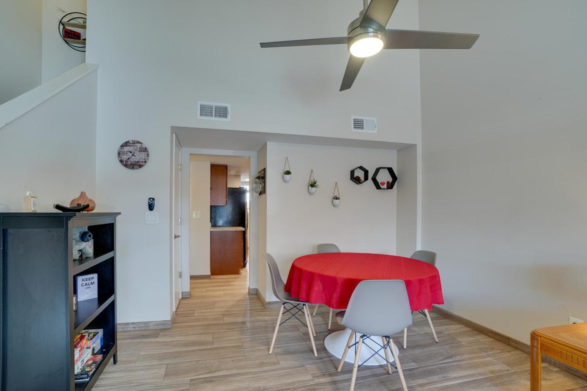 Townhome With Grill About 3 Mi To Downtown! *