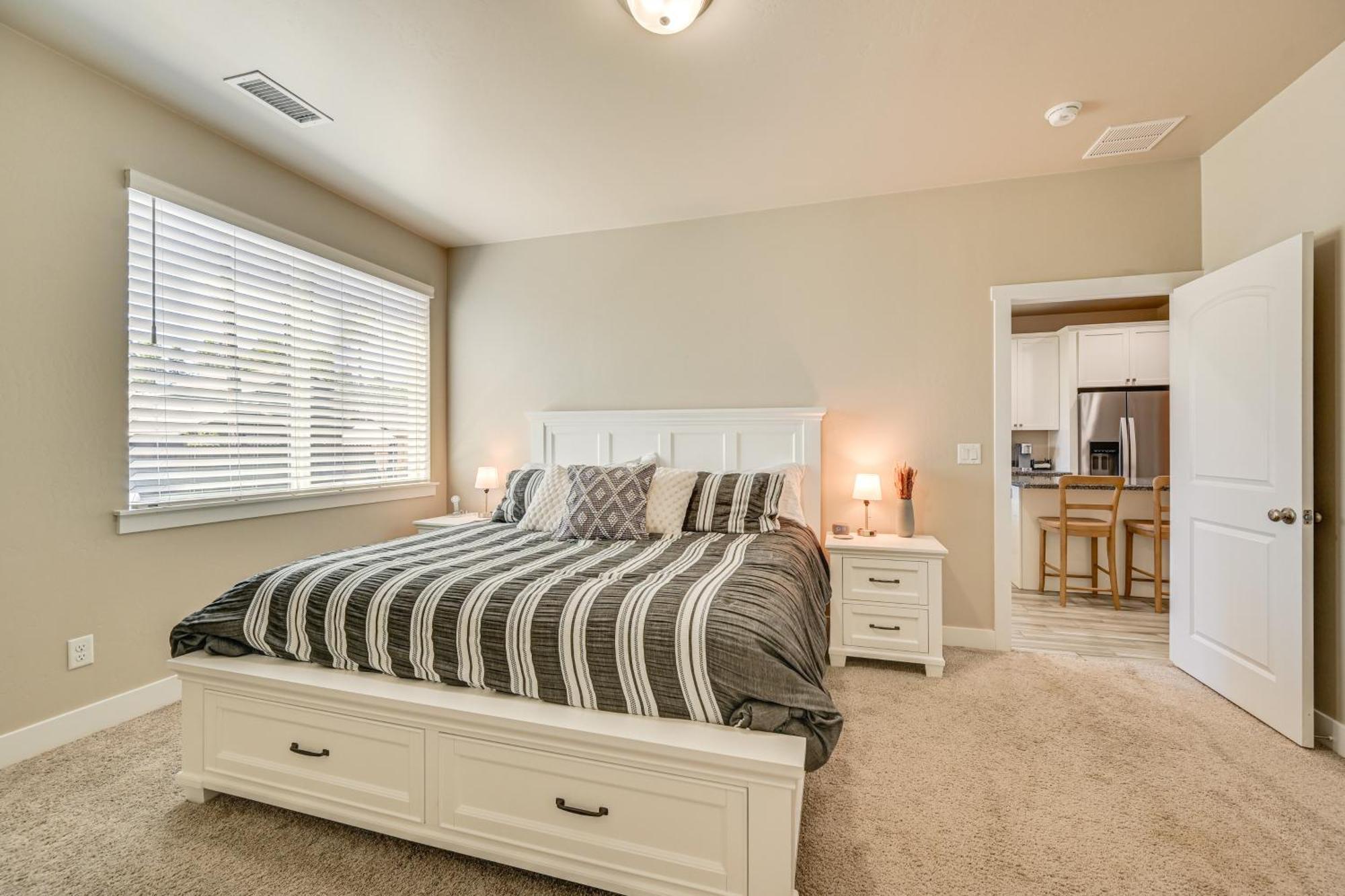 Holiday home Family-friendly Near Hiking Trails! *