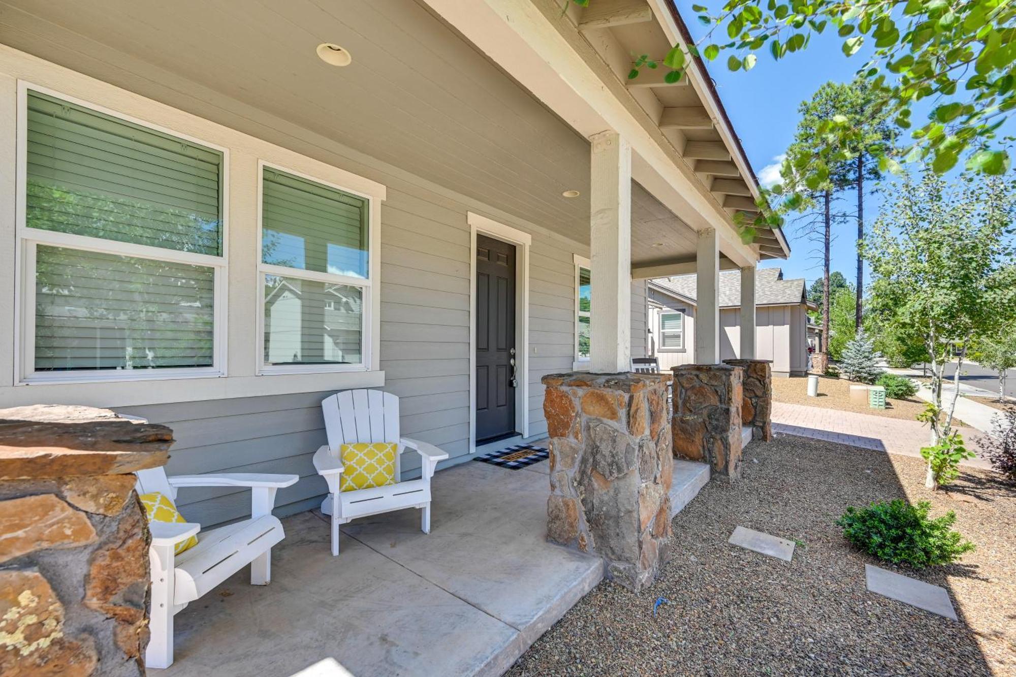 Family-friendly Near Hiking Trails! Holiday home