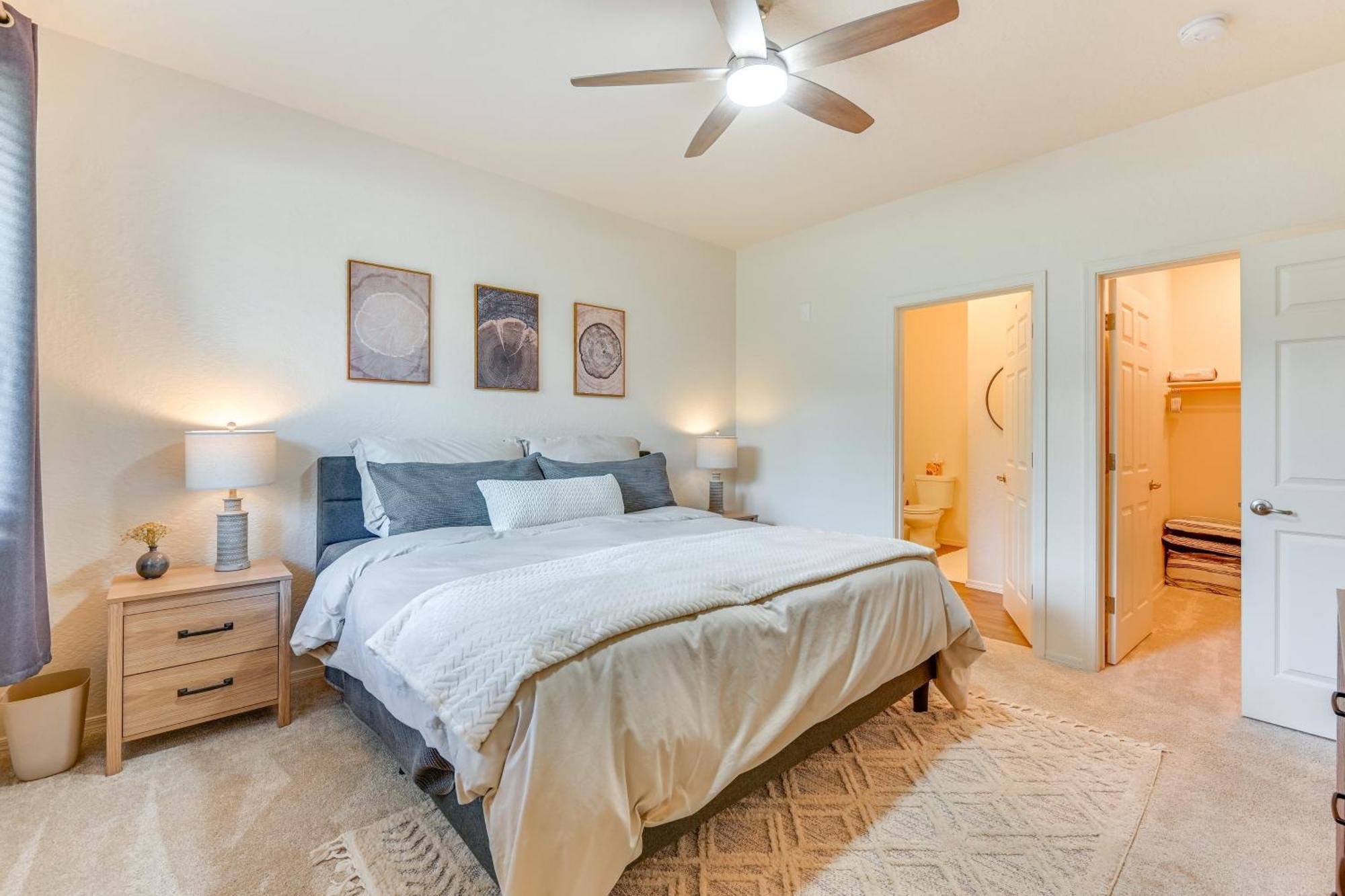 2 Mi To Dtwn And Apartment *