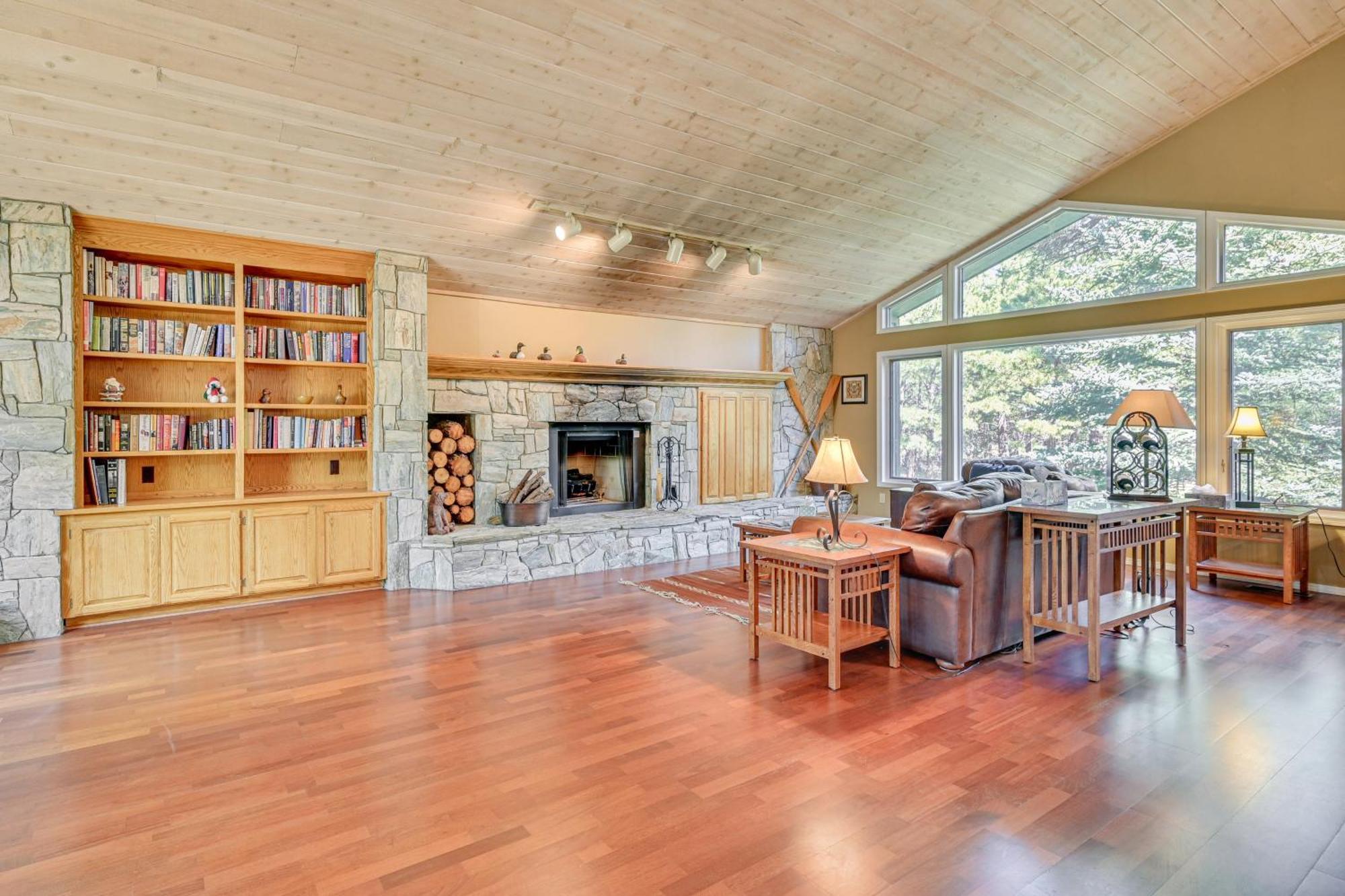 Forested In With Large Deck And Grill! * Flagstaff