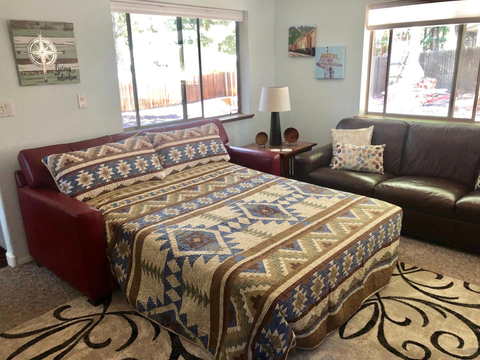 Holiday home Home In Pines Near Downtown Whot Tub *