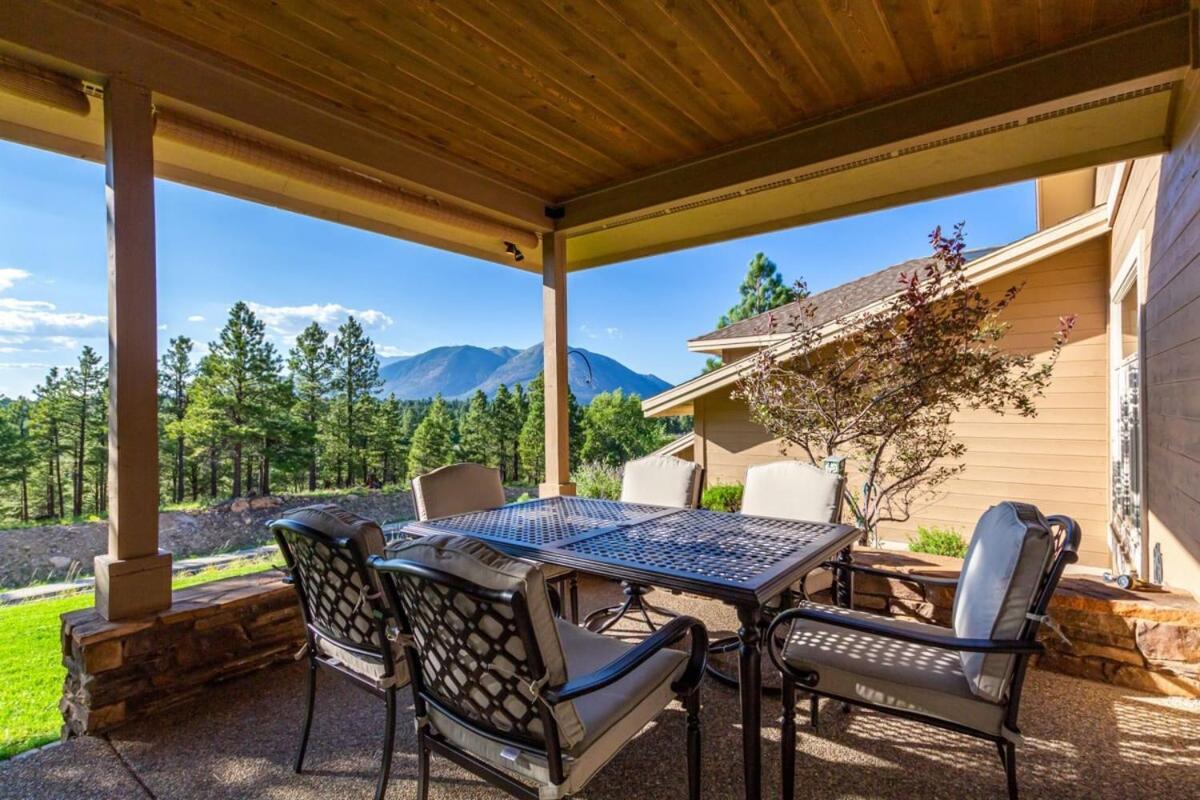 Alpine Estate 5 Showers 3 Fireplace Hot Tub Mtn View *