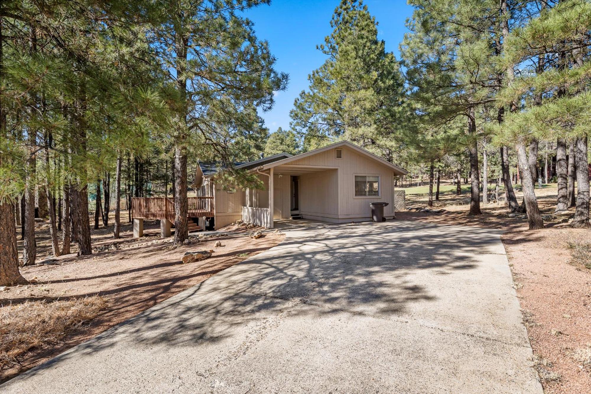 Charming 3bd Continental Country Club Retreat In