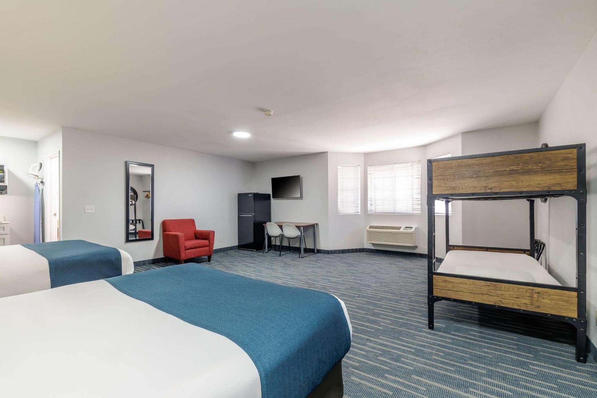 Studio 6 Az Hotel