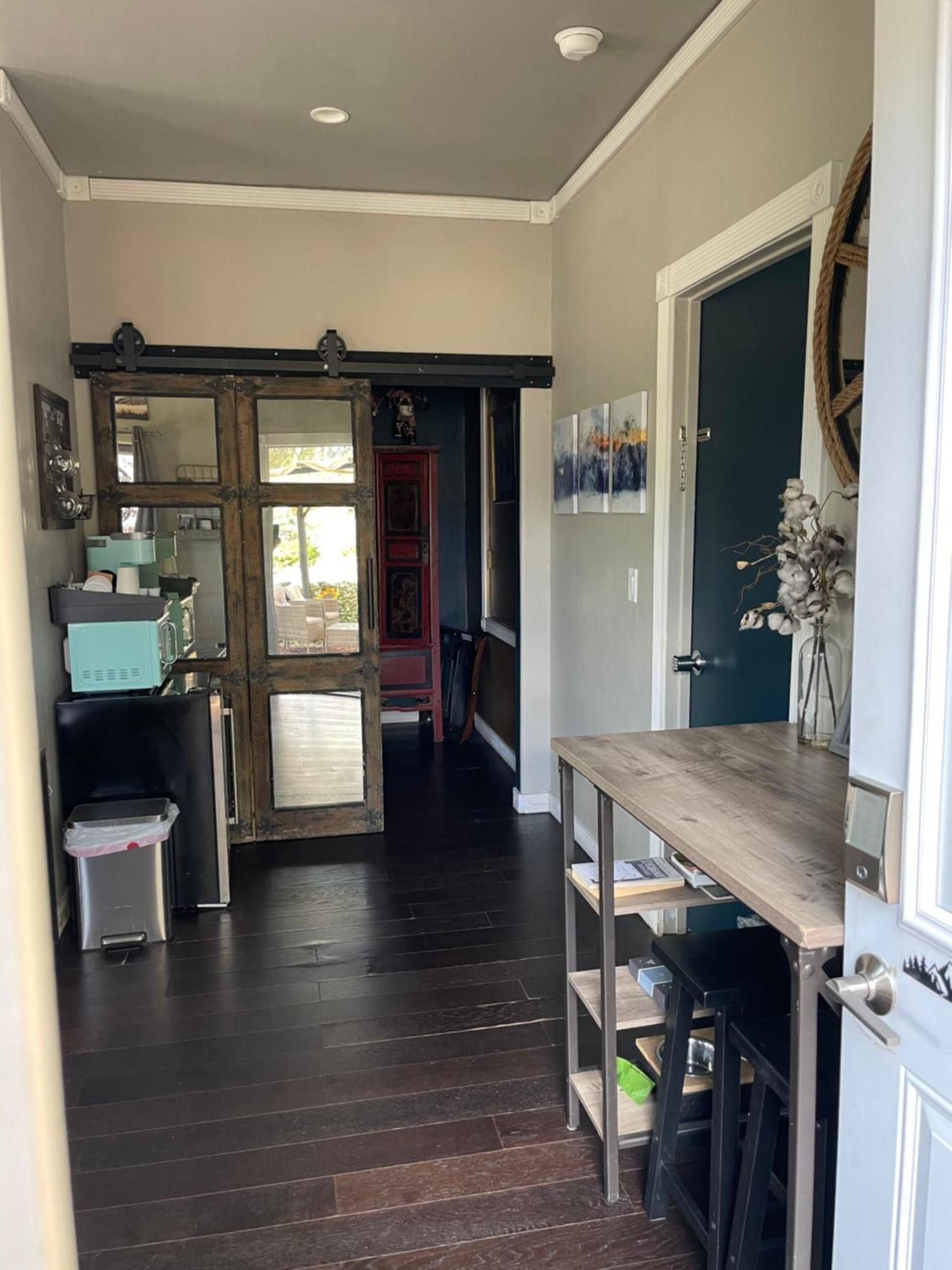 Steamshower Chic Guest house *