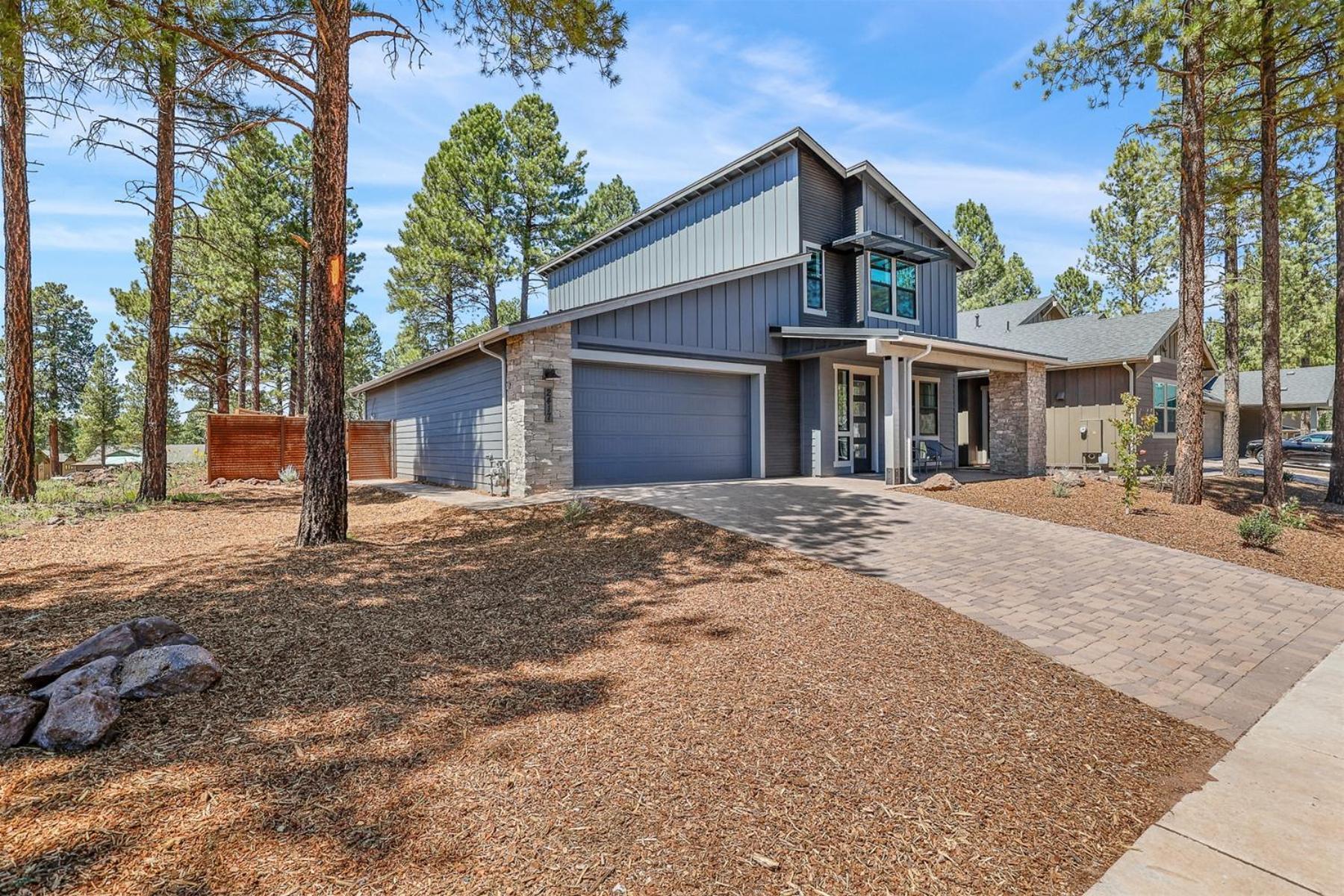 Newly Built Exquisite Luxury Perfect Location Ac Fire-pit And So Much Holiday home *