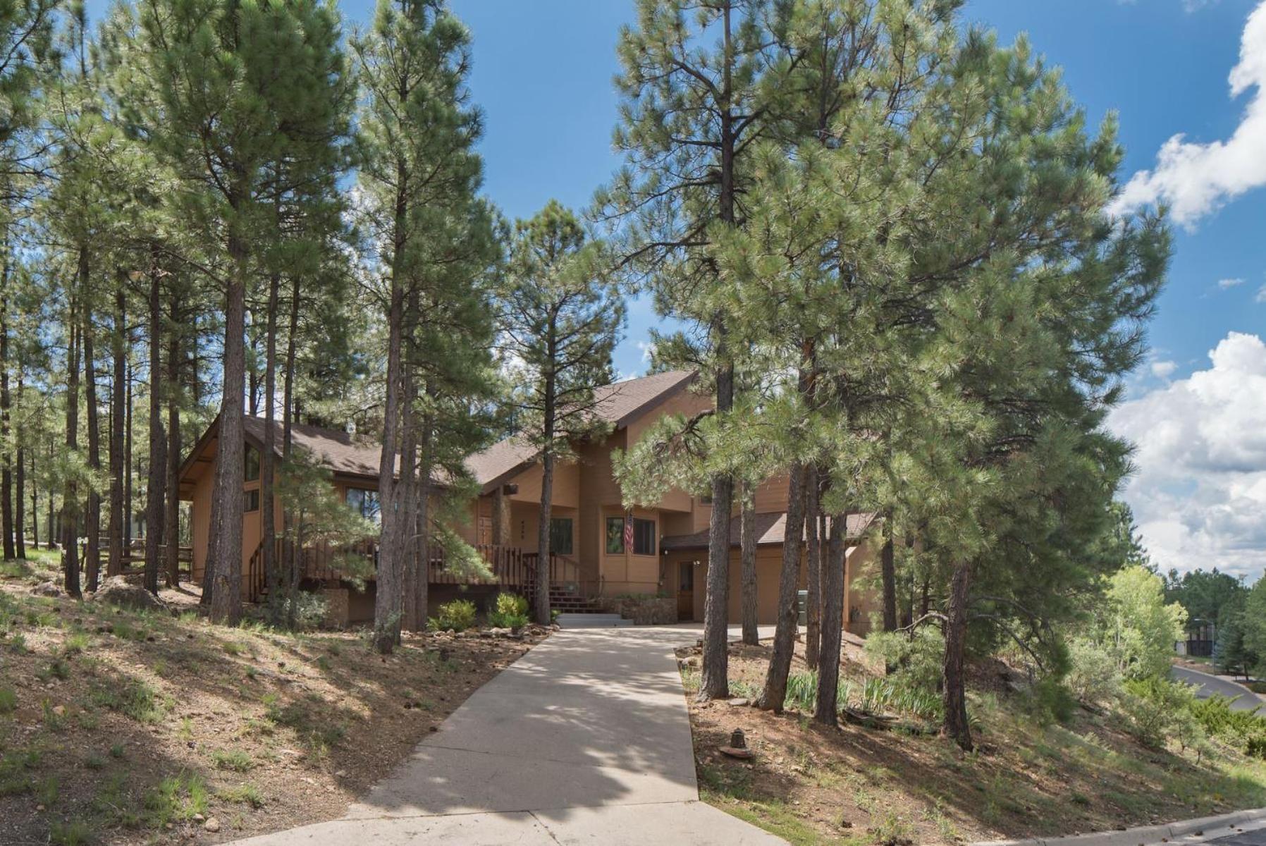 Burning Tree - Forest Views Fire Pit Ac Pet And Family Friendly Flagstaff