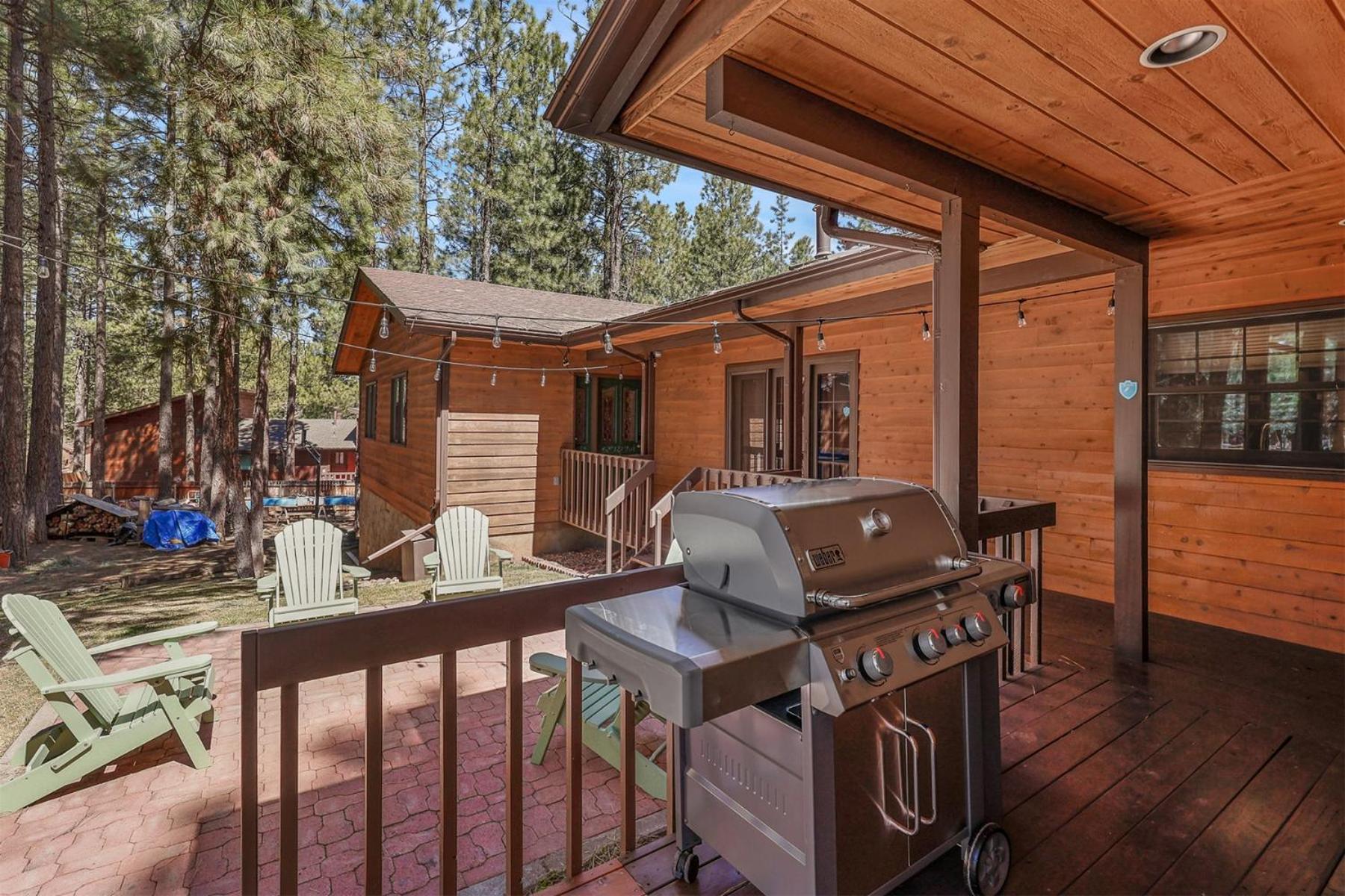 Pristine On Wooded Lot. Fantastic Location Pool Table Flagstaff