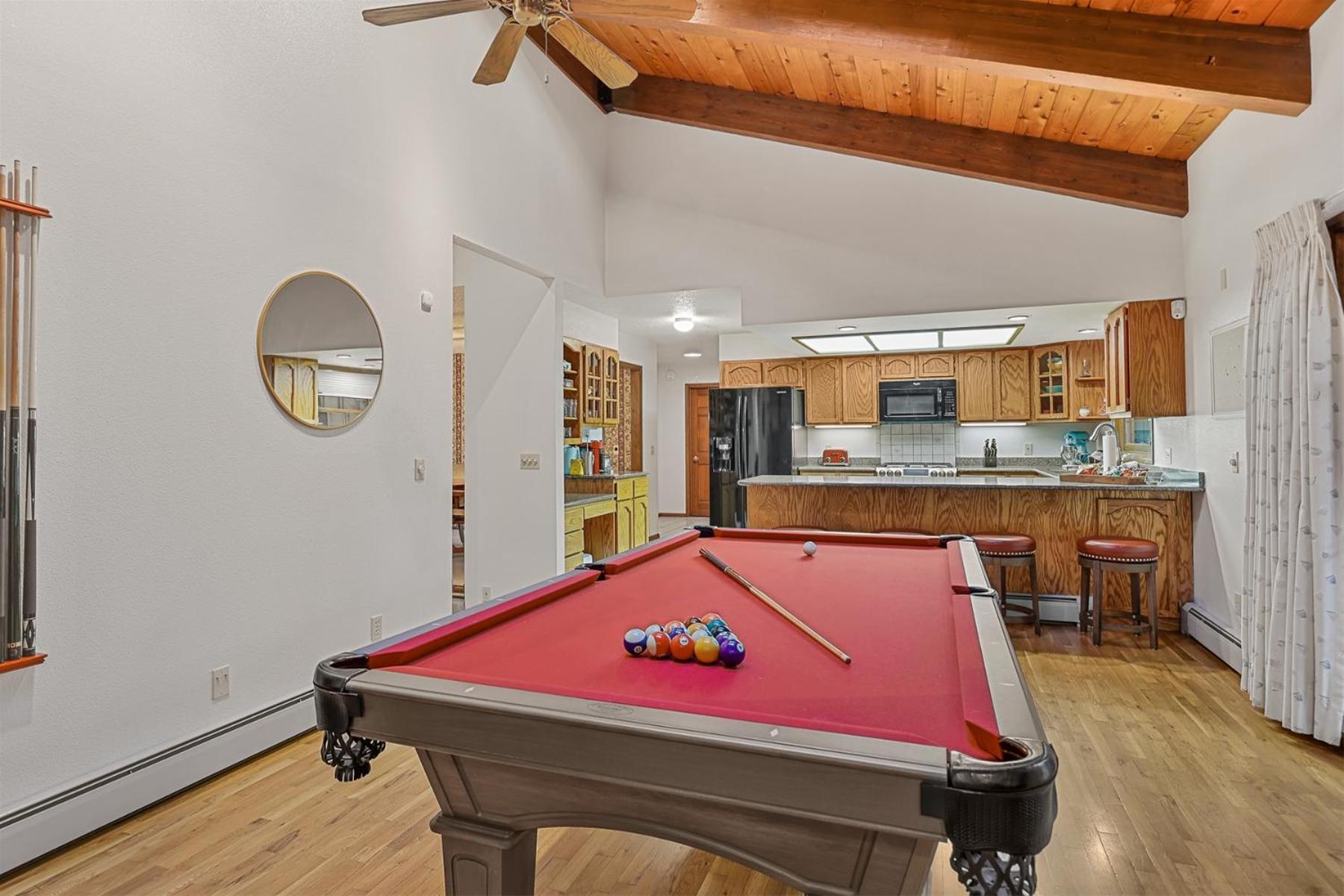 Pristine On Wooded Lot. Fantastic Location Pool Table * Flagstaff