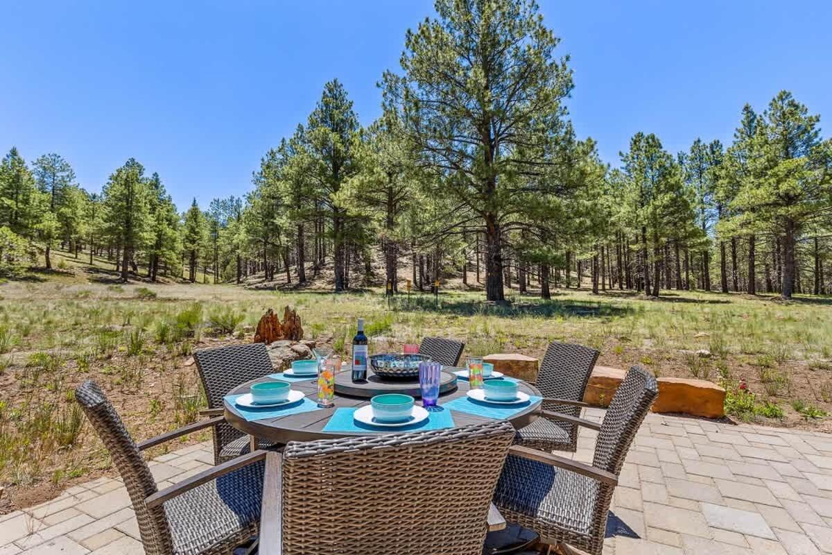 Holiday home New Cozy Updated Hottub Theater National Forest