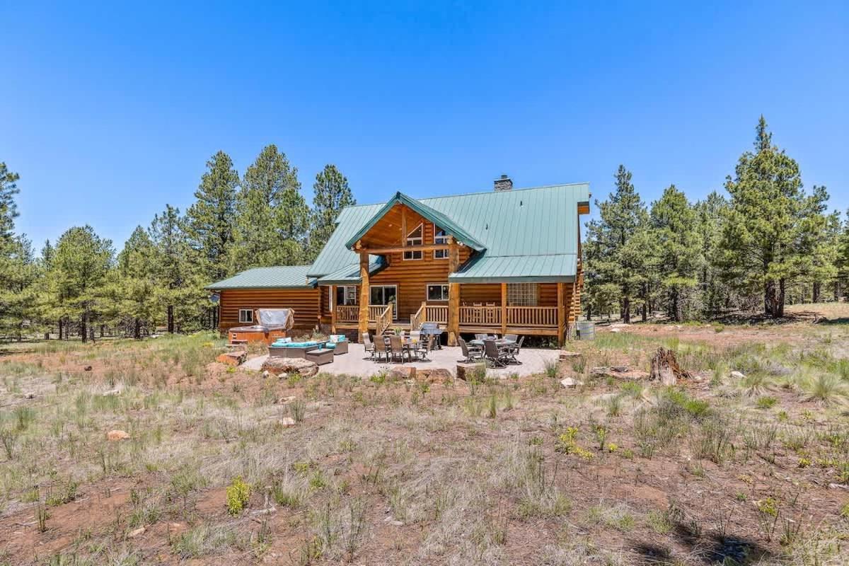 Holiday home New Cozy Updated Hottub Theater National Forest *