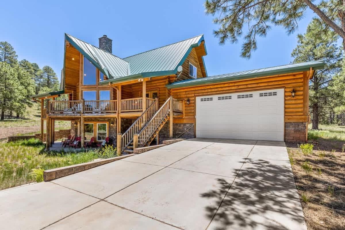Holiday home New Cozy Updated Hottub Theater National Forest Flagstaff