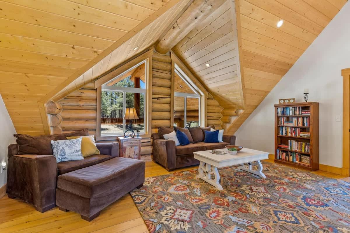 New Cozy Updated Hottub Theater National Forest Flagstaff