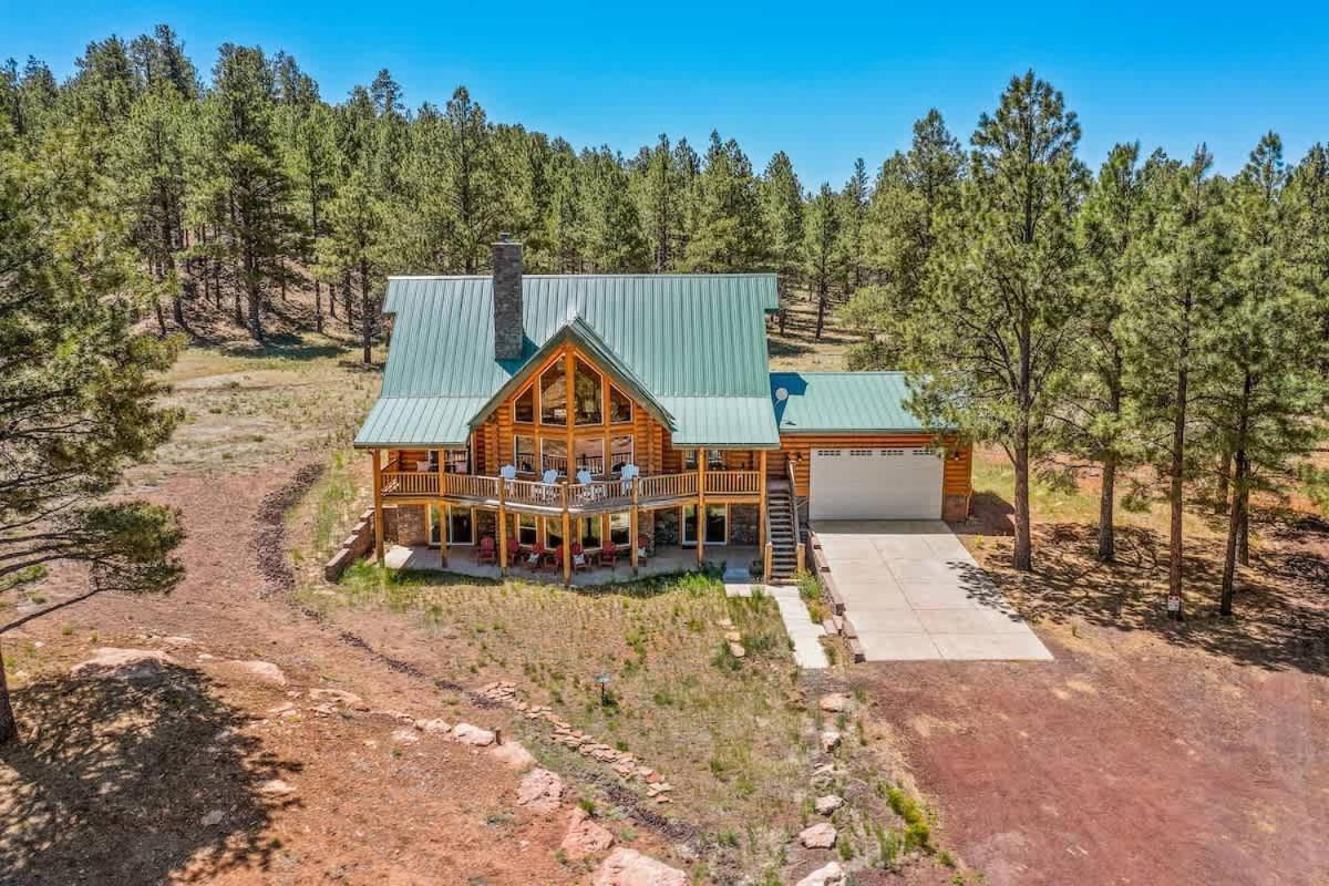 New Cozy Updated Hottub Theater National Forest * Flagstaff