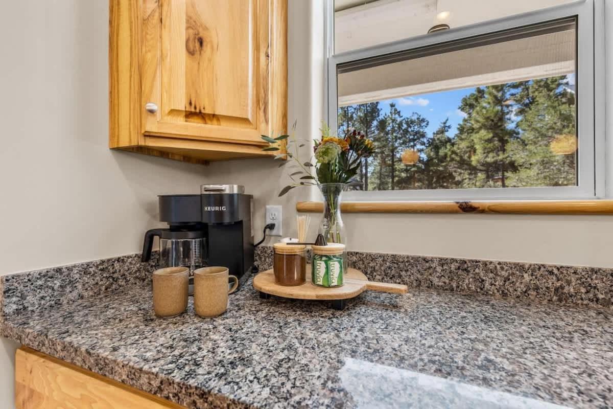 New Craftsman Air Conditioned Hot Tub Mtn Views Flagstaff