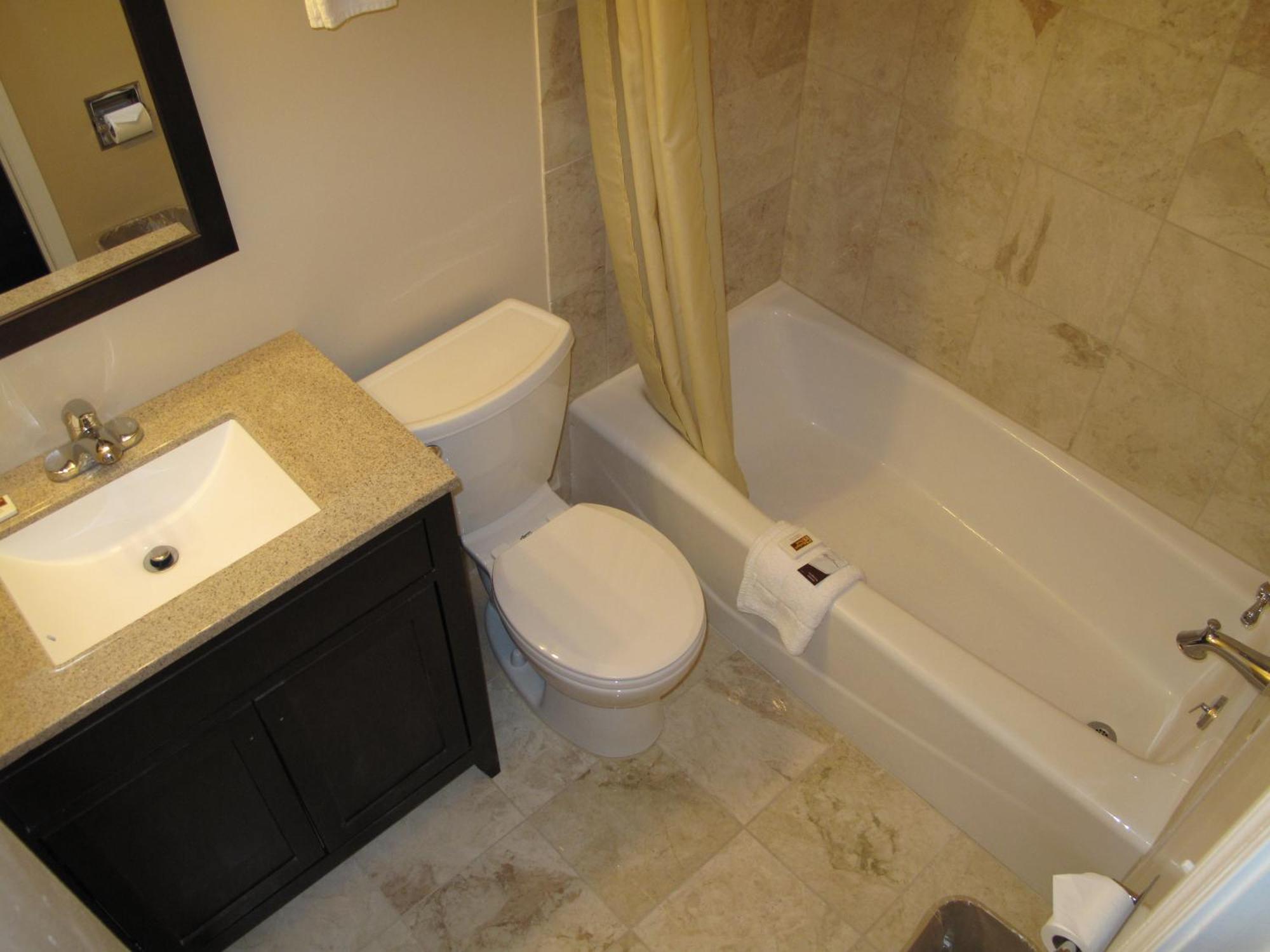 West Nau - Downtown 2* Flagstaff