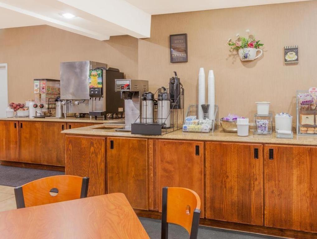 6 Flagstaff, Az 3* Flagstaff