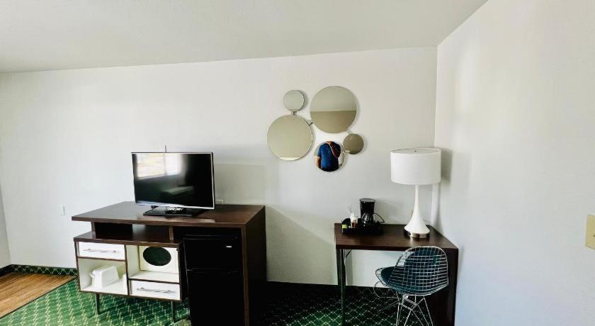 6 Flagstaff, Az Hotel