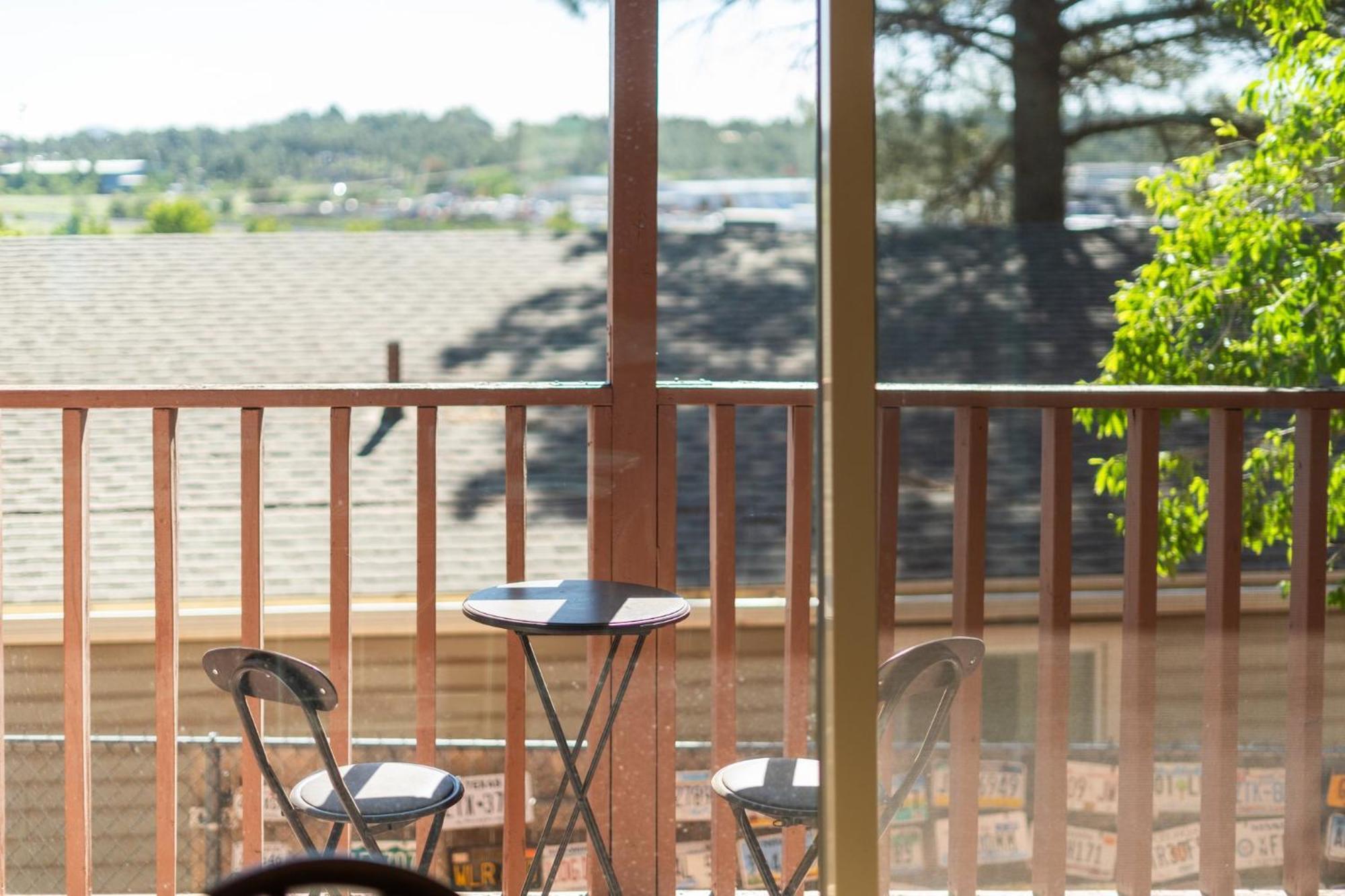 New I Mountain Views I Hot Tub I Lawn Games I Patio I Bbq Holiday home Flagstaff