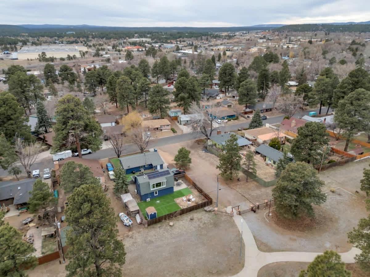 Holiday home Scenic Mountain Getaway By The Park