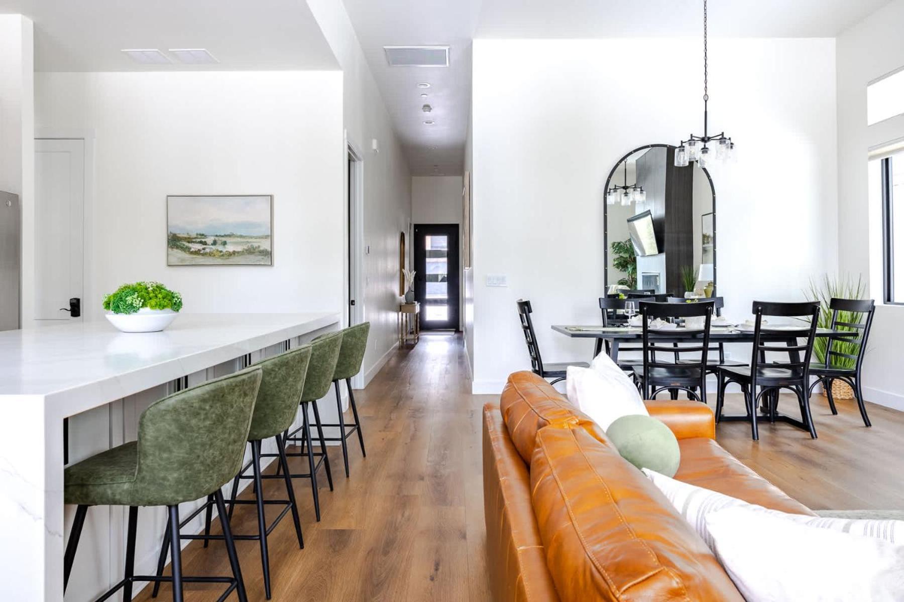 Holiday home With Near Pine Canyon