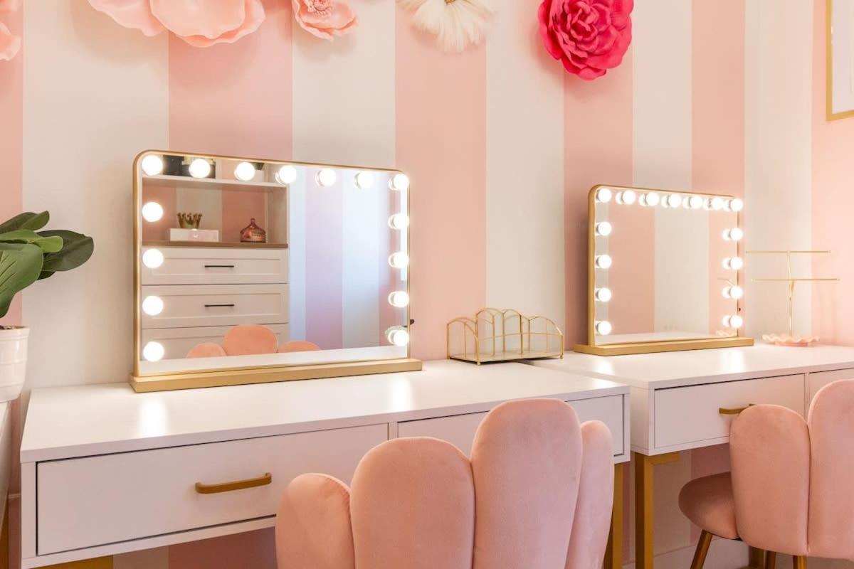 Holiday home Barbie Dream House *