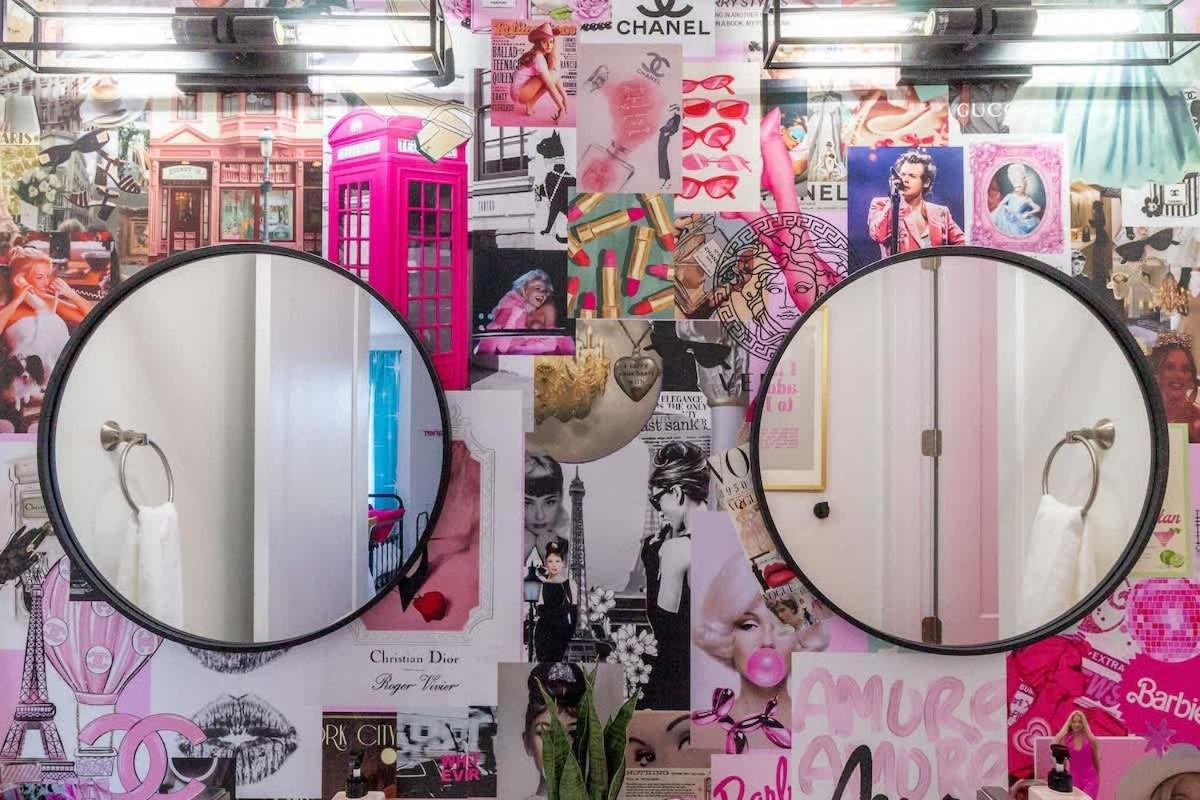 Barbie Dream House * Flagstaff
