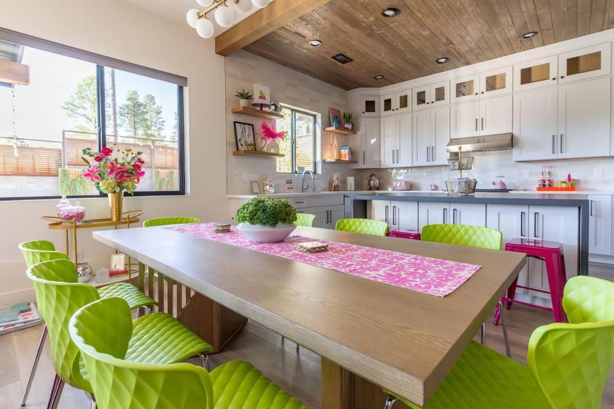 Barbie Dream House * Flagstaff