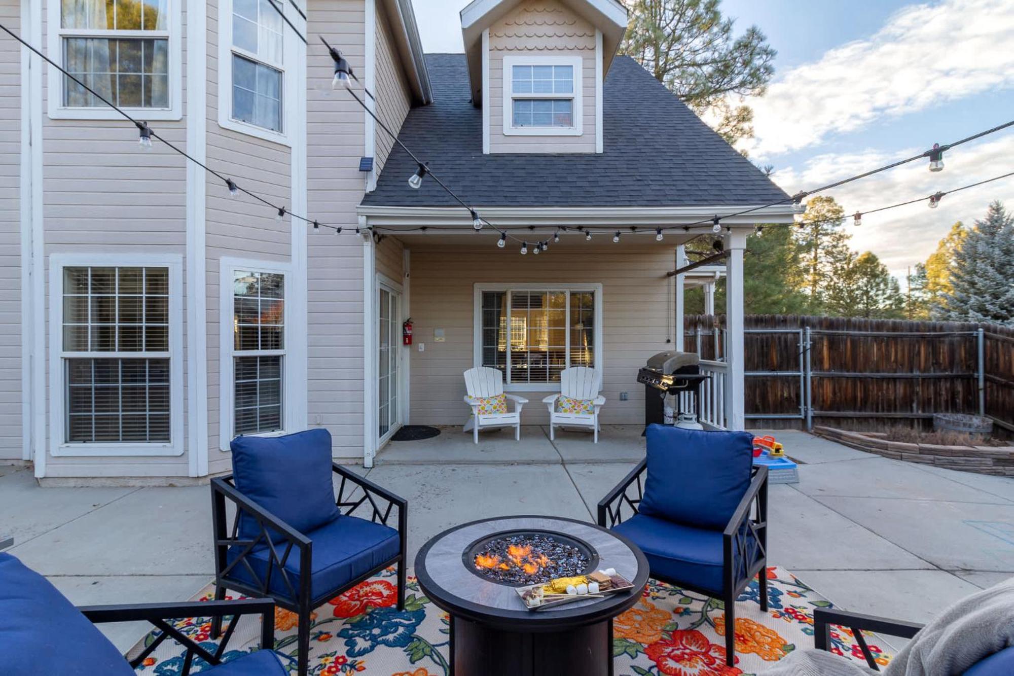 Spacious Retreat With 2 Master Foosball&ac Holiday home