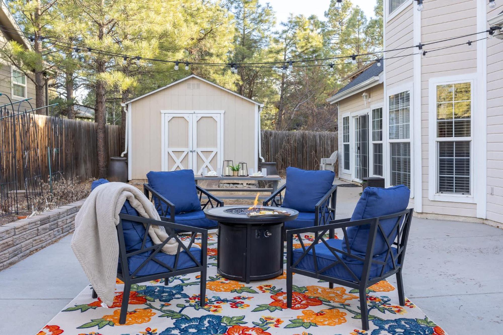 Holiday home Spacious Retreat With 2 Master Foosball&ac