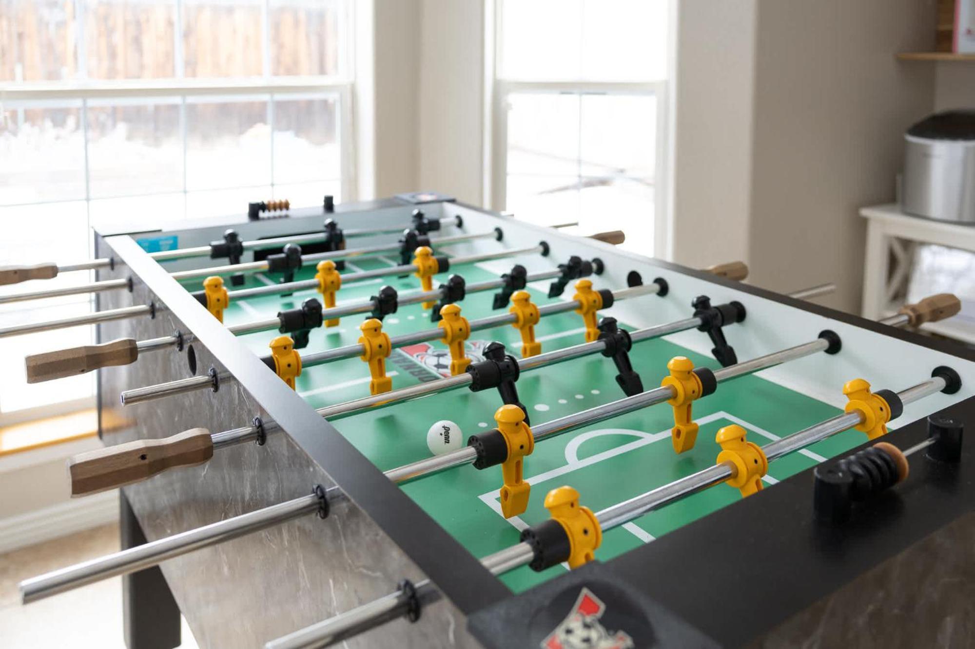 Spacious Retreat With 2 Master Foosball&ac * Flagstaff