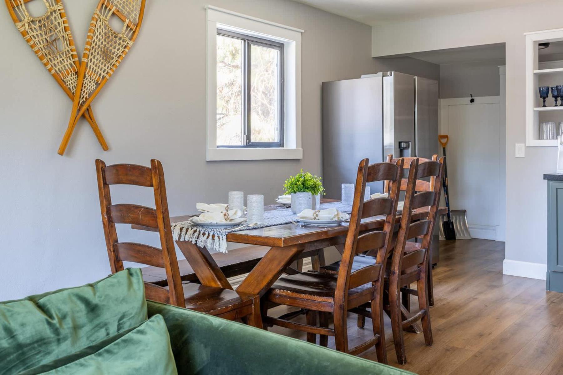 Scenic Mountain Getaway By The Park Holiday home *