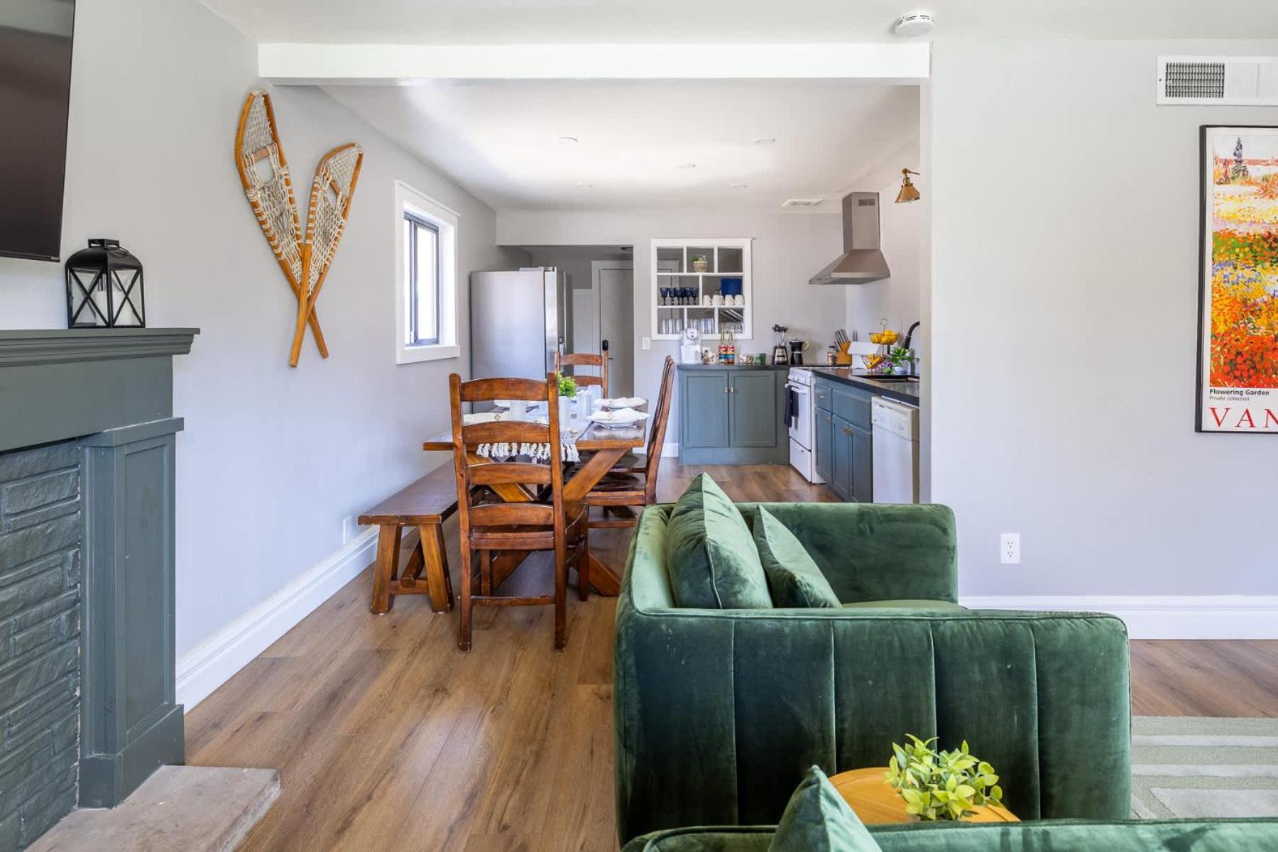 Scenic Mountain Getaway By The Park
