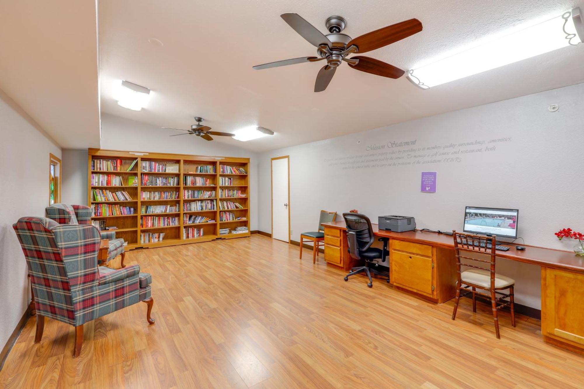 Townhome Near Dtwn Grill, Golf And Relax! Holiday home *