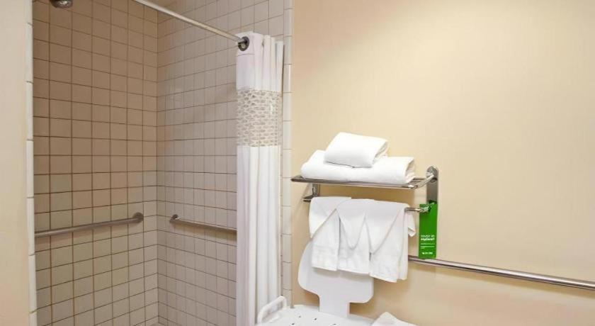 Flagstaff Hotel 3*