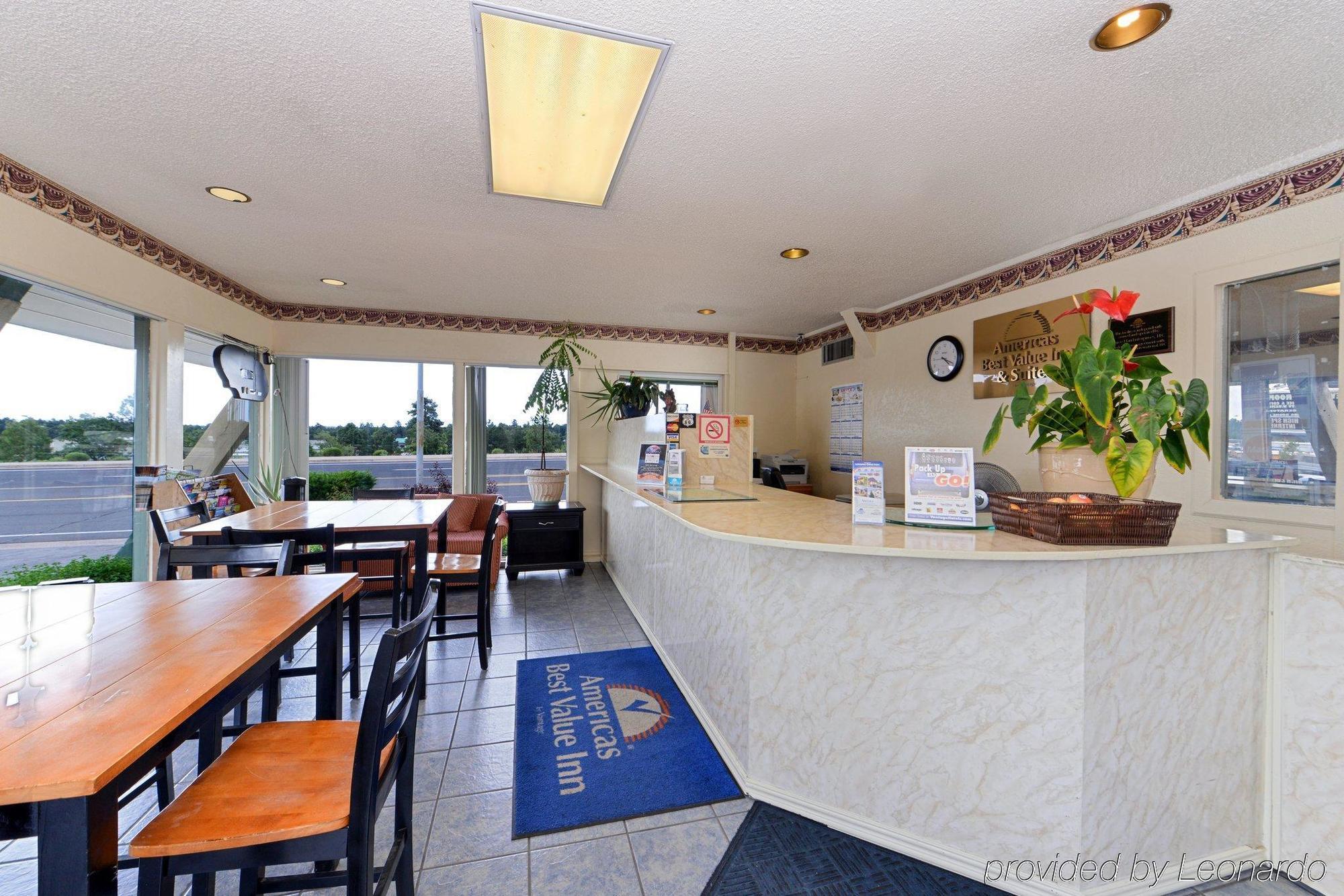Americas Best Value And Motel 2*