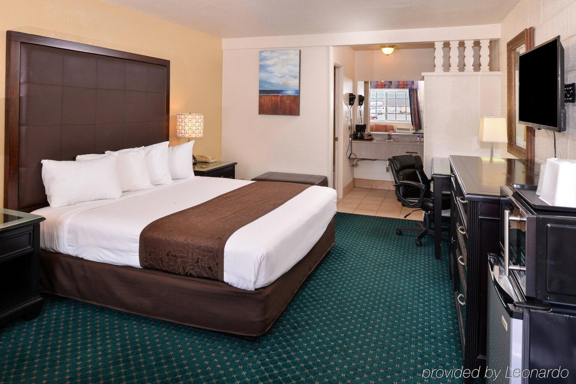 Americas Best Value And 2* Flagstaff