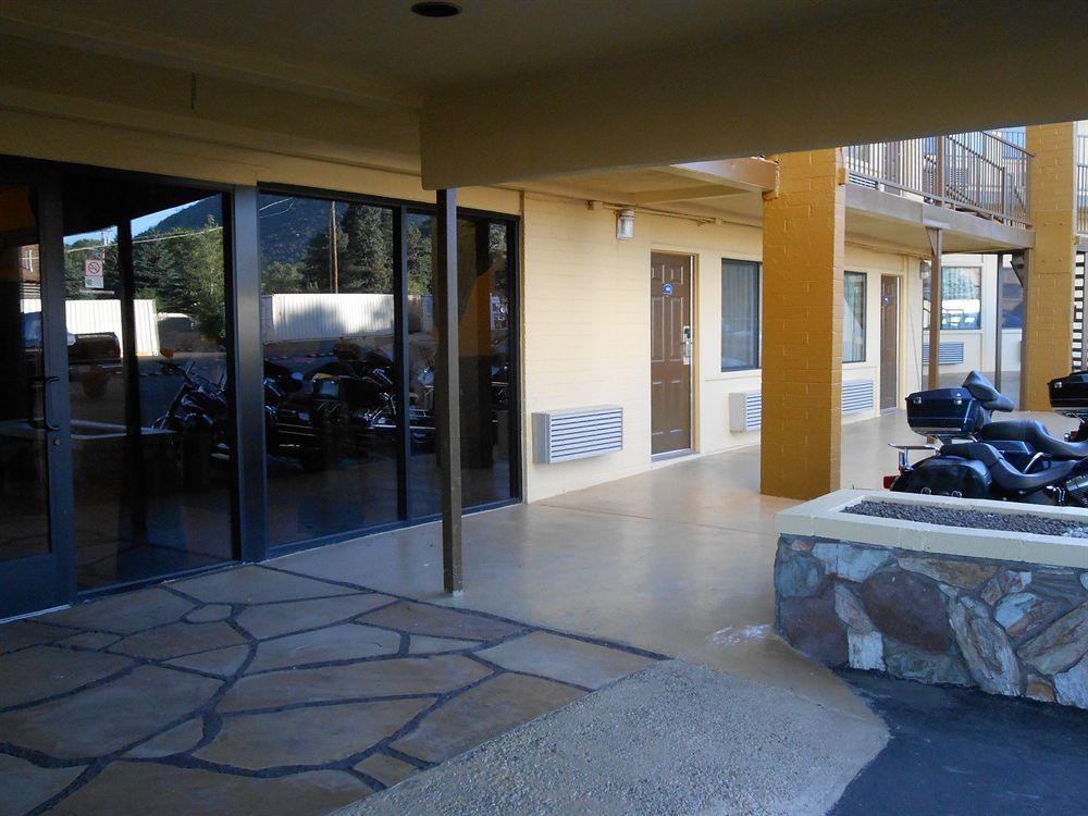 Hotel Howard Johnson By Wyndham 2*