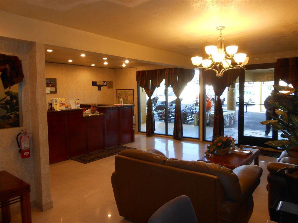 Howard Johnson By Wyndham Hotel 2*