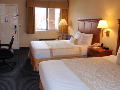 Greentree Hotel 2*