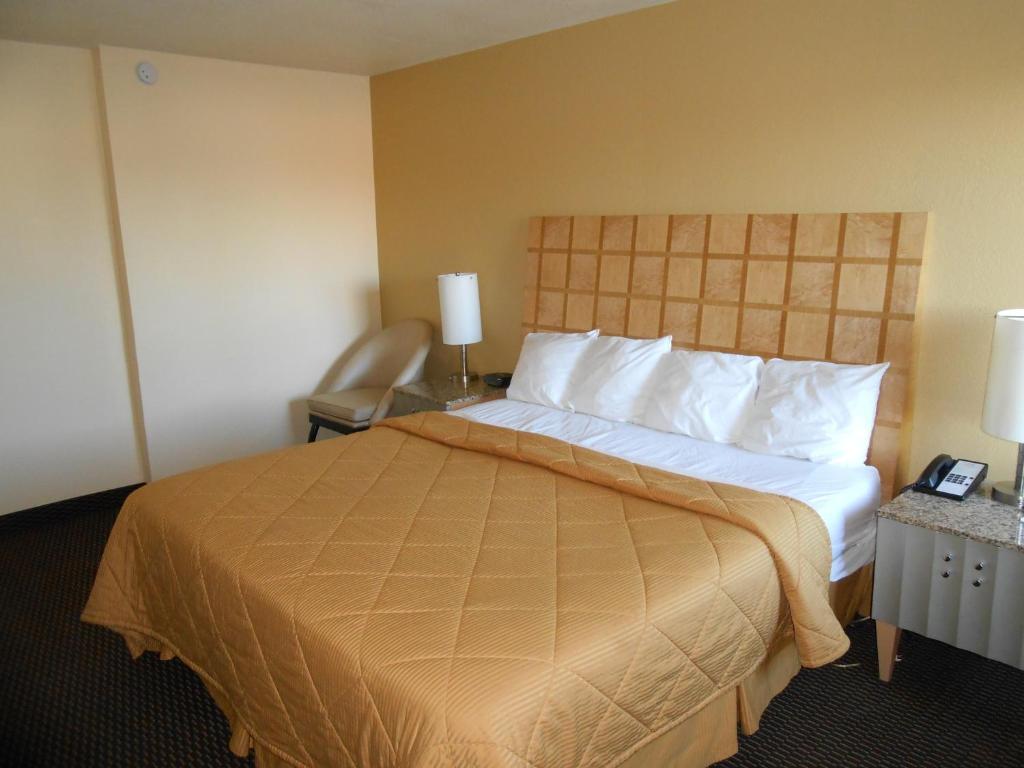 Howard Johnson By Wyndham 2*