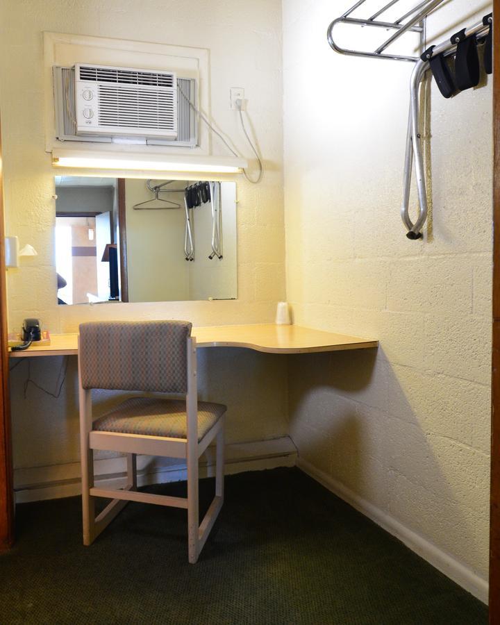 Western Hills Motel
