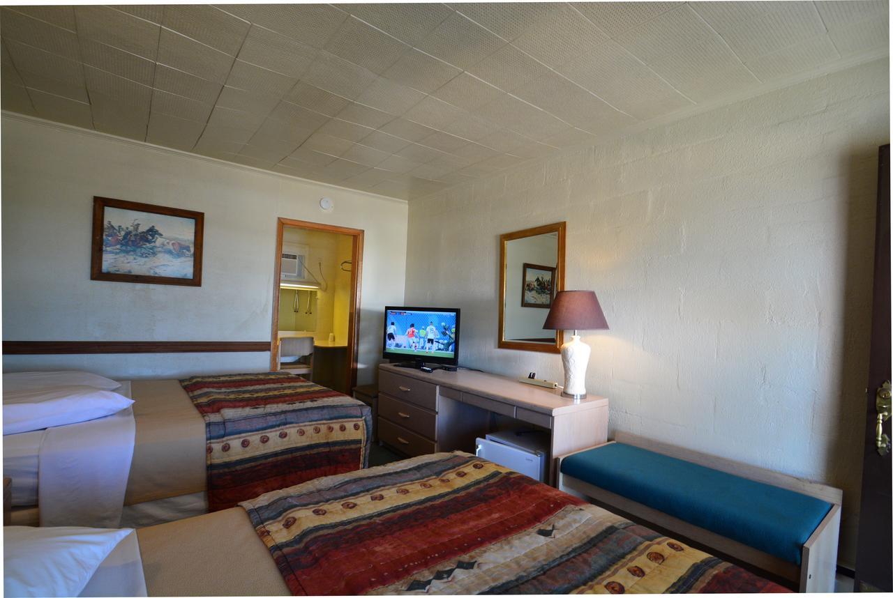 Western Hills Motel 2*
