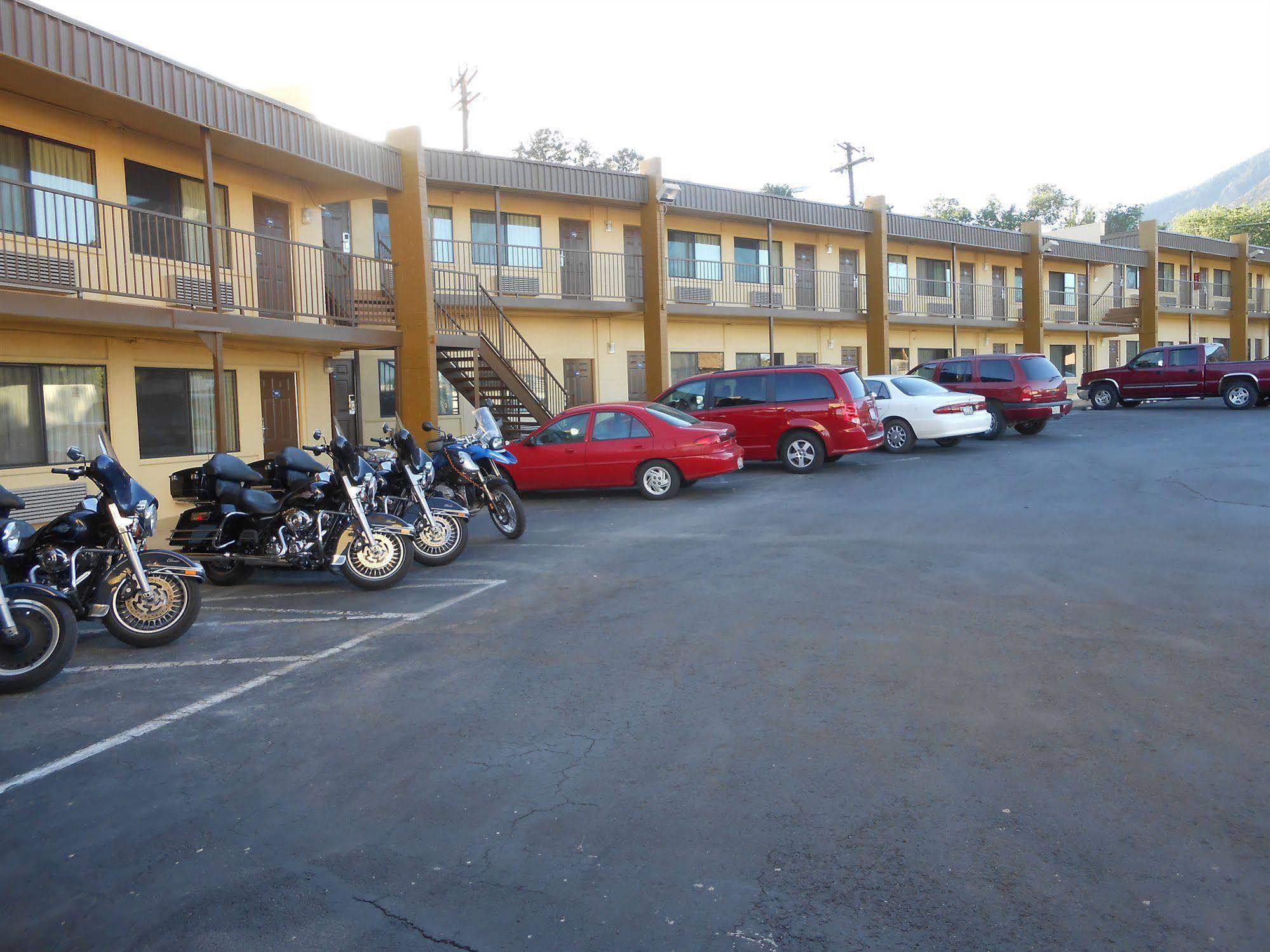 Hotel Howard Johnson By Wyndham 2*